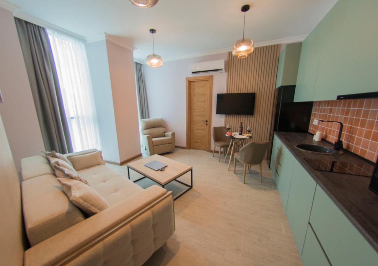 באטומי Season Suite Apart-Hotel מראה חיצוני תמונה