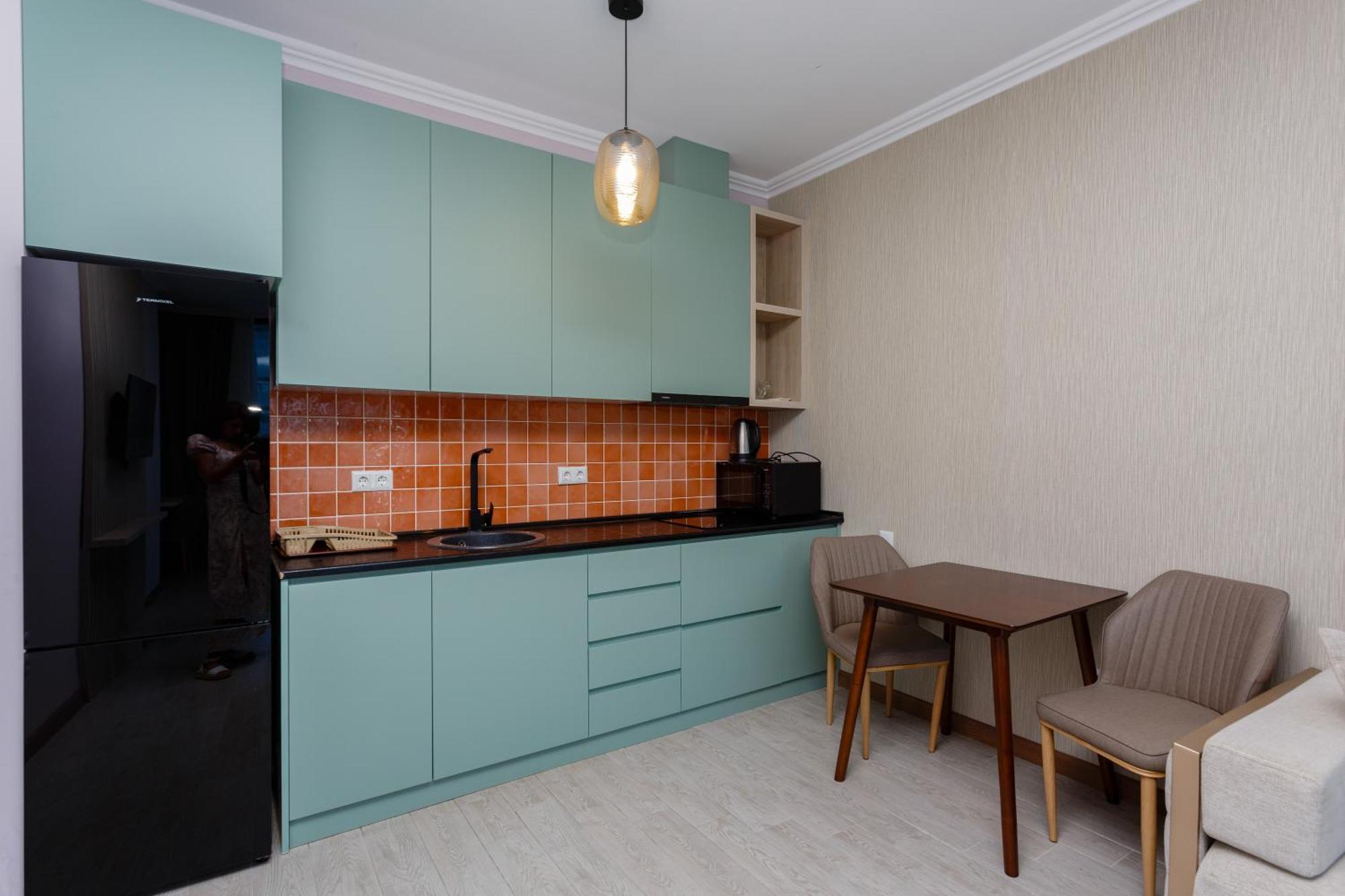 באטומי Season Suite Apart-Hotel מראה חיצוני תמונה