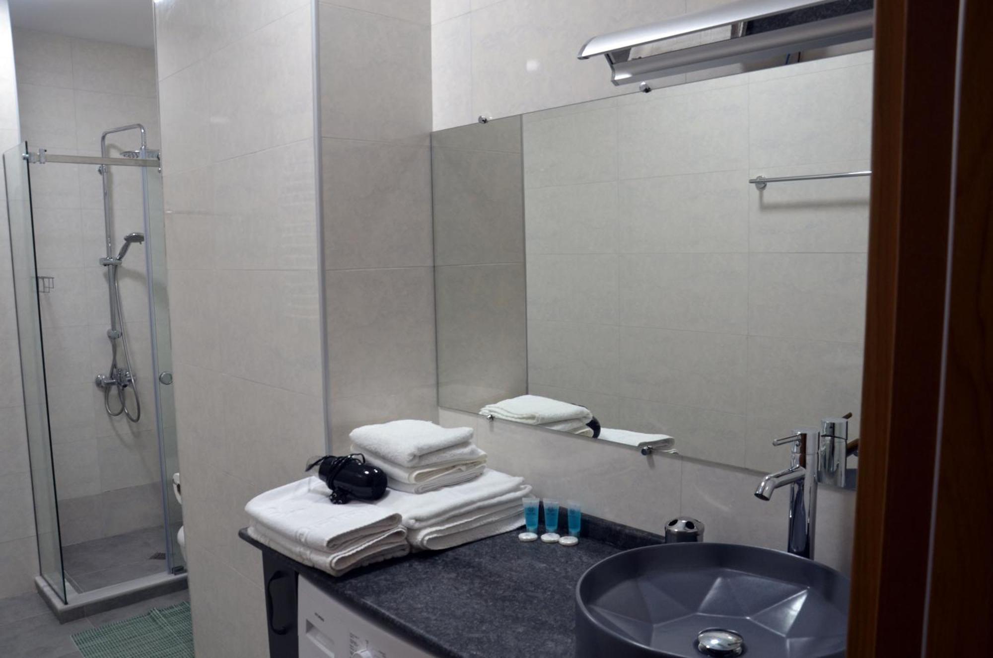 באטומי Season Suite Apart-Hotel מראה חיצוני תמונה