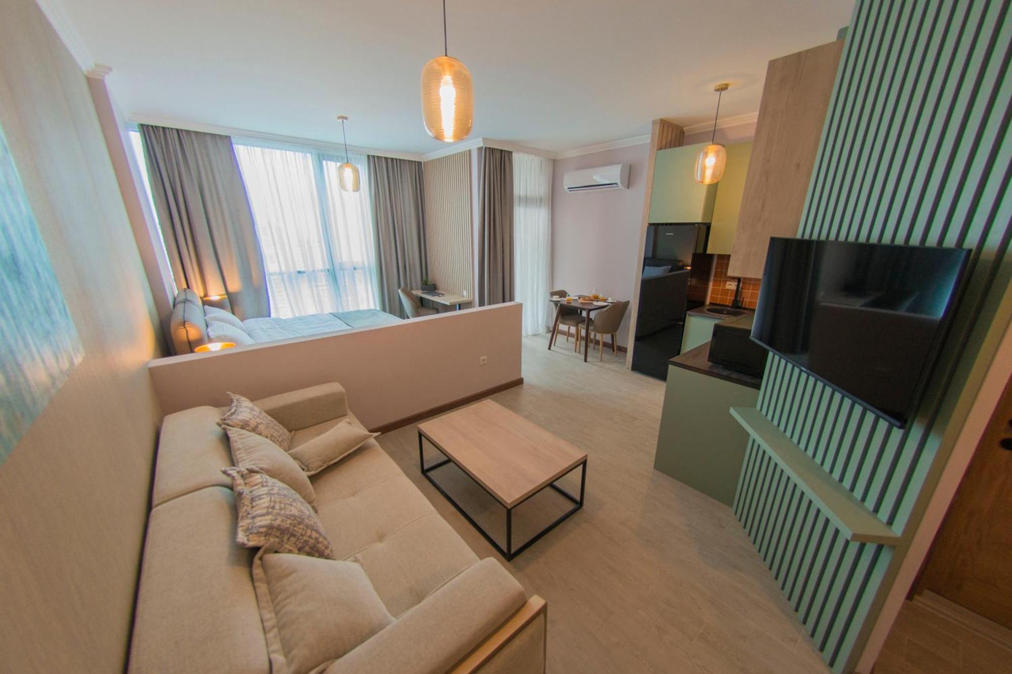 באטומי Season Suite Apart-Hotel מראה חיצוני תמונה